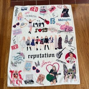 Taylor Swift reputation fleece icon throw blanket